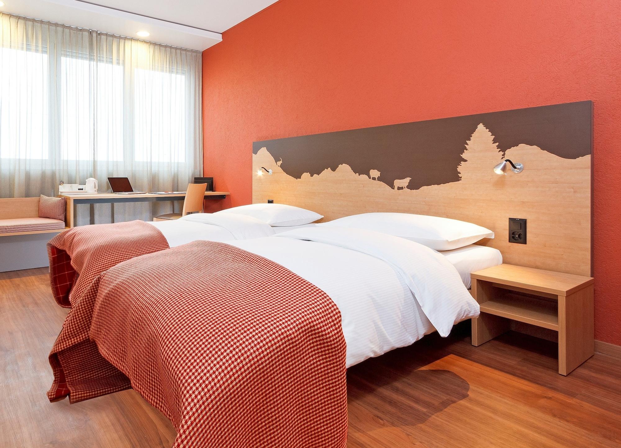 Swissever Hotel Zug Steinhausen Exterior foto
