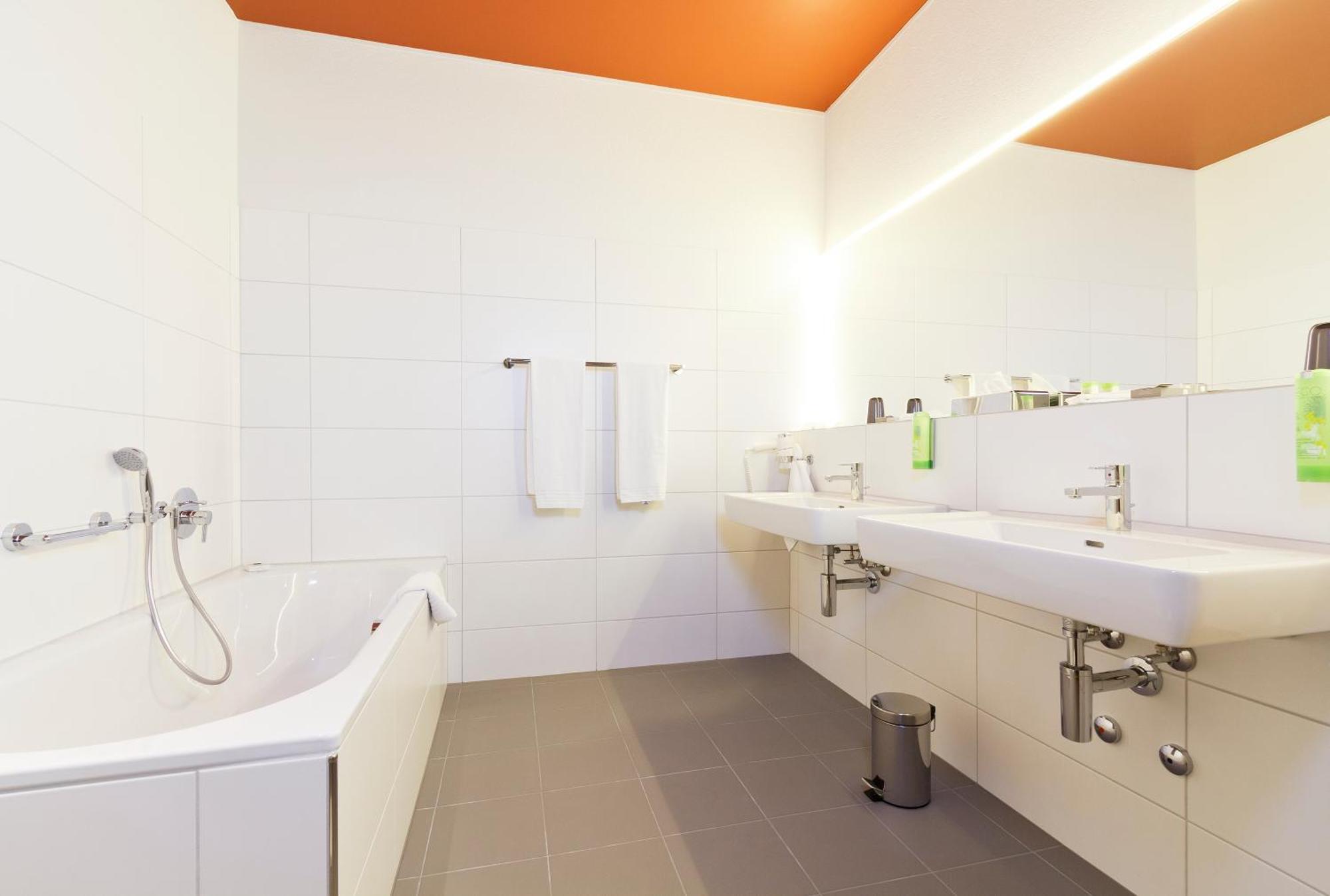 Swissever Hotel Zug Steinhausen Habitación foto